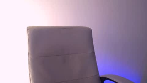 Snapshot of elektra_sky11 chatting on 2, 3, 2025 Elektra Sky online show from 2, 3, 2025