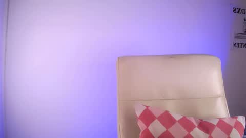 Snapshot of elektra_sky11 chatting on 9, 3, 2025 Elektra Sky online show from 9, 3, 2025
