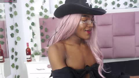 Snapshot of elektraqueen1 chatting on 29, 5, 2026 LUISA online show from 29, 5, 2026