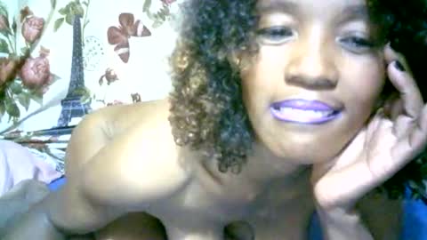 Snapshot of elenah0123 chatting on 18, 9, 2025 elenah013 online show from 18, 9, 2025
