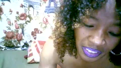 Snapshot of elenah0123 chatting on 23, 9, 2025 elenah013 online show from 23, 9, 2025