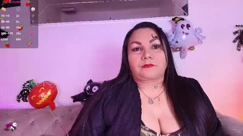elenna_boobs_ online show from 15, 10, 2025