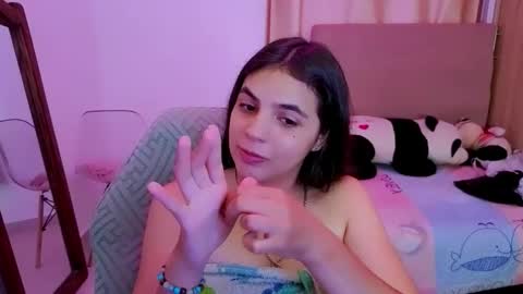 Snapshot of elenna_hotx chatting on 23, 4, 2026 agnes online show from 23, 4, 2026