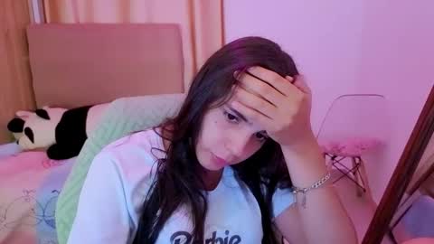 Snapshot of elenna_hotx chatting on 28, 4, 2026 agnes online show from 28, 4, 2026