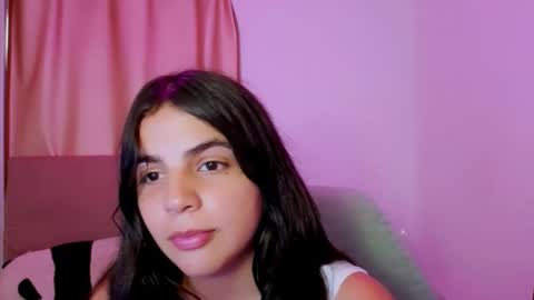 Snapshot of elenna_hotx chatting on 8, 5, 2026 agnes online show from 8, 5, 2026