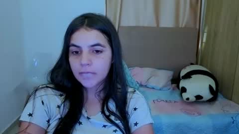 Snapshot of elenna_hotx chatting on 3, 7, 2026 agnes online show from 3, 7, 2026