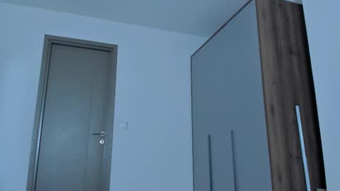 Eleonora online show from 9, 2, 2025