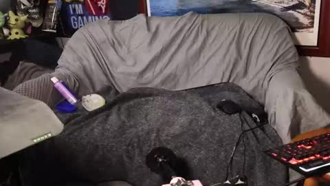 elephantrunkman online show from 23, 12, 2025