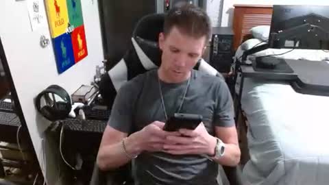 Snapshot of elevatetlb chatting on 22, 5, 2026 Walker online show from 22, 5, 2026