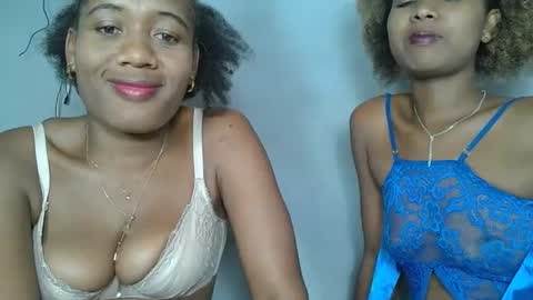 Snapshot of elia011 chatting on 9, 2, 2025 elia011 online show from 9, 2, 2025