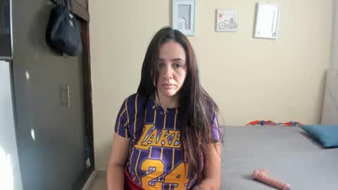 Snapshot of eliana_garcia chatting on 8, 12, 2024 eliana_garcia online show from 8, 12, 2024