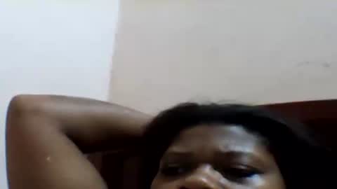 elianis598477 online show from 7, 7, 2026