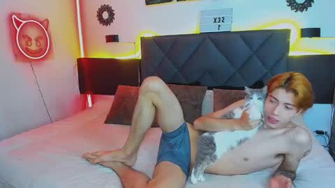 Snapshot of eliann_adam chatting on 24, 1, 2025 eliann_adam online show from 24, 1, 2025