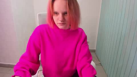 elieiza_xo online show from 29, 9, 2025