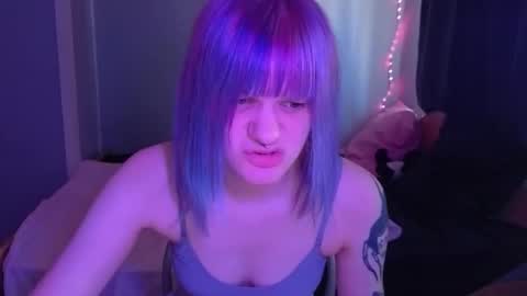 elieiza_xo online show from 27, 3, 2026