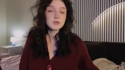 Ellie online show from 16, 10, 2025