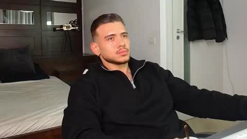 ElijahThorne online show from 14, 1, 2026