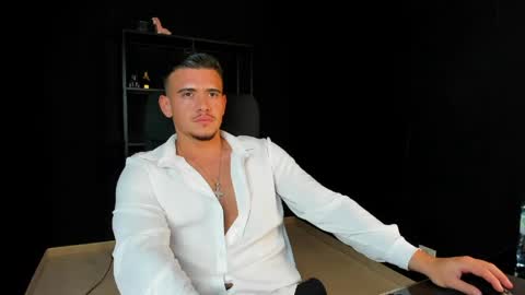 ElijahThorne online show from 10, 4, 2026