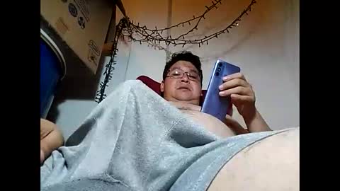 Snapshot of elimposstor chatting on 15, 12, 2024 elimposstor online show from 15, 12, 2024