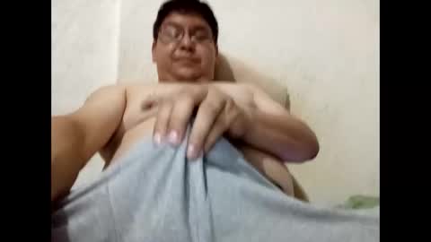 Snapshot of elimposstor chatting on 2, 11, 2025 elimposstor online show from 2, 11, 2025