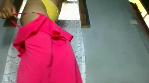 elina981 online show from 5, 3, 2026