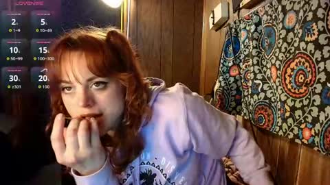 Snapshot of elinalaverins chatting on 12, 7, 2026 Elina online show from 12, 7, 2026