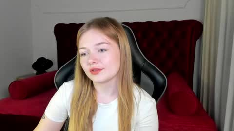 Snapshot of elinavale chatting on 11, 5, 2026 elinavale online show from 11, 5, 2026