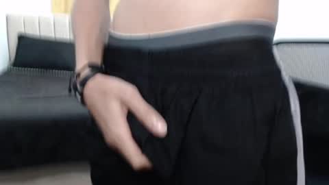 ELIO online show from 28, 1, 2025