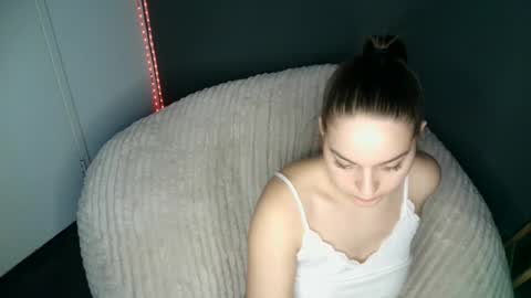 DominaDora online show from 29, 4, 2026