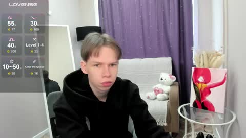 Snapshot of eliotmars chatting on 12, 5, 2026 eliotmars online show from 12, 5, 2026