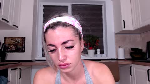 elisabeth_jason online show from 24, 1, 2025