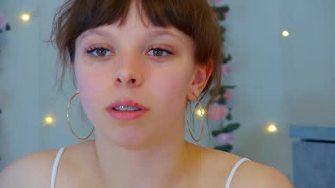 ElisabethDavis online show from 15, 4, 2026