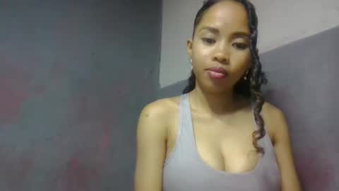 Snapshot of elisabethee chatting on 11, 4, 2026 elisabethee online show from 11, 4, 2026