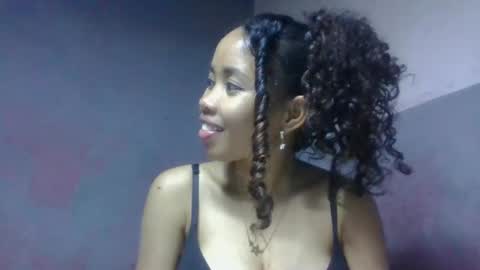 Snapshot of elisabethee chatting on 29, 4, 2026 elisabethee online show from 29, 4, 2026