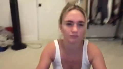 Elisa Sinclair online show from 28, 12, 2024