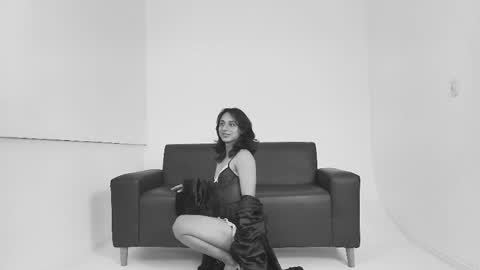 Elisa Sue online show from 18, 5, 2026