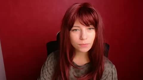 Snapshot of elise_kissu_ chatting on 25, 9, 2025 Alice online show from 25, 9, 2025