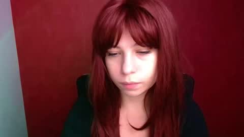 Snapshot of elise_kissu_ chatting on 29, 9, 2025 Alice online show from 29, 9, 2025