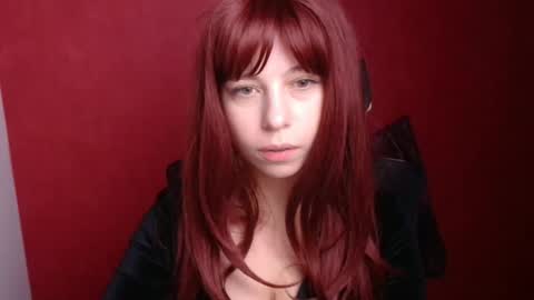 Snapshot of elise_kissu_ chatting on 2, 10, 2025 Alice online show from 2, 10, 2025