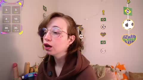 Snapshot of elise_nyx chatting on 23, 6, 2026 elise_nyx online show from 23, 6, 2026