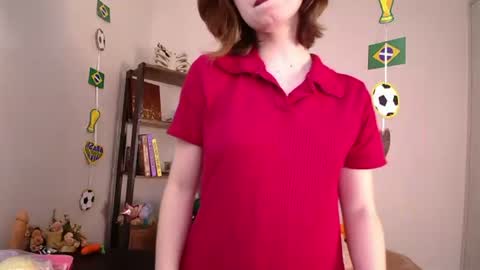 Snapshot of elise_nyx chatting on 25, 6, 2026 elise_nyx online show from 25, 6, 2026