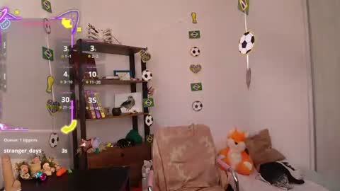 Snapshot of elise_nyx chatting on 28, 6, 2026 elise_nyx online show from 28, 6, 2026