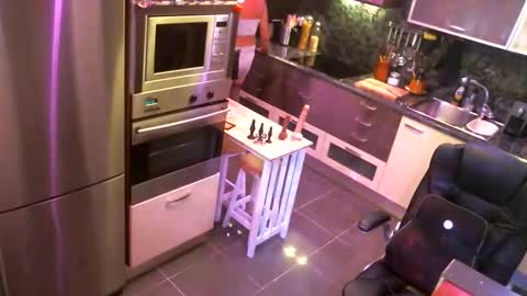 Barbie online show from 20, 9, 2025