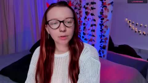 Snapshot of elisetattoo chatting on 20, 2, 2025 inst fansly Elisebuns online show from 20, 2, 2025
