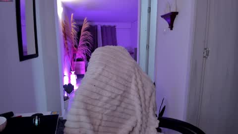 Snapshot of elissa_dominguez chatting on 16, 5, 2026 Elissa online show from 16, 5, 2026