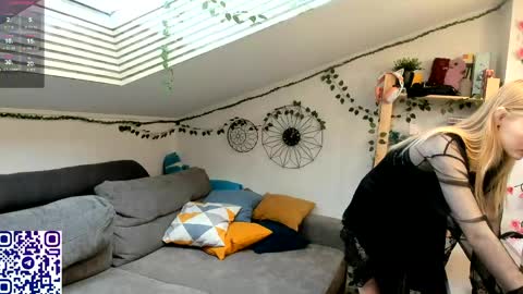 EliteEros online show from 10, 5, 2026