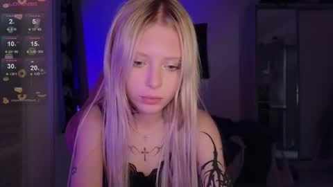 Elizabeth online show from 26, 10, 2025