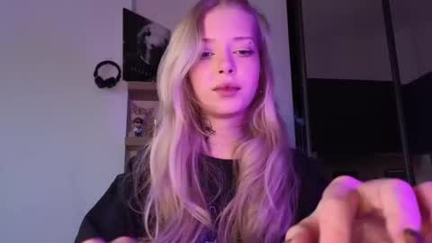 Elizabeth online show from 6, 3, 2026