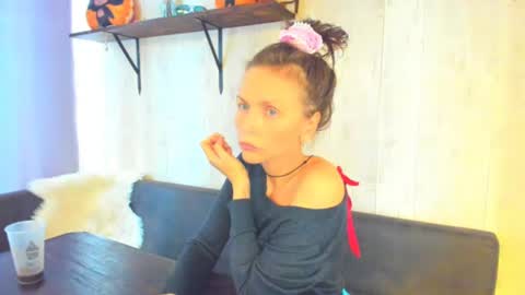 Snapshot of elizabe_th chatting on 26, 7, 2026 Elizabethangel online show from 26, 7, 2026