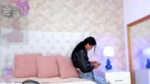 Elizabet Taylor online show from 28, 1, 2025